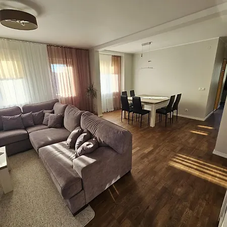 Mere Pst Privatapartment Apartment Parnu